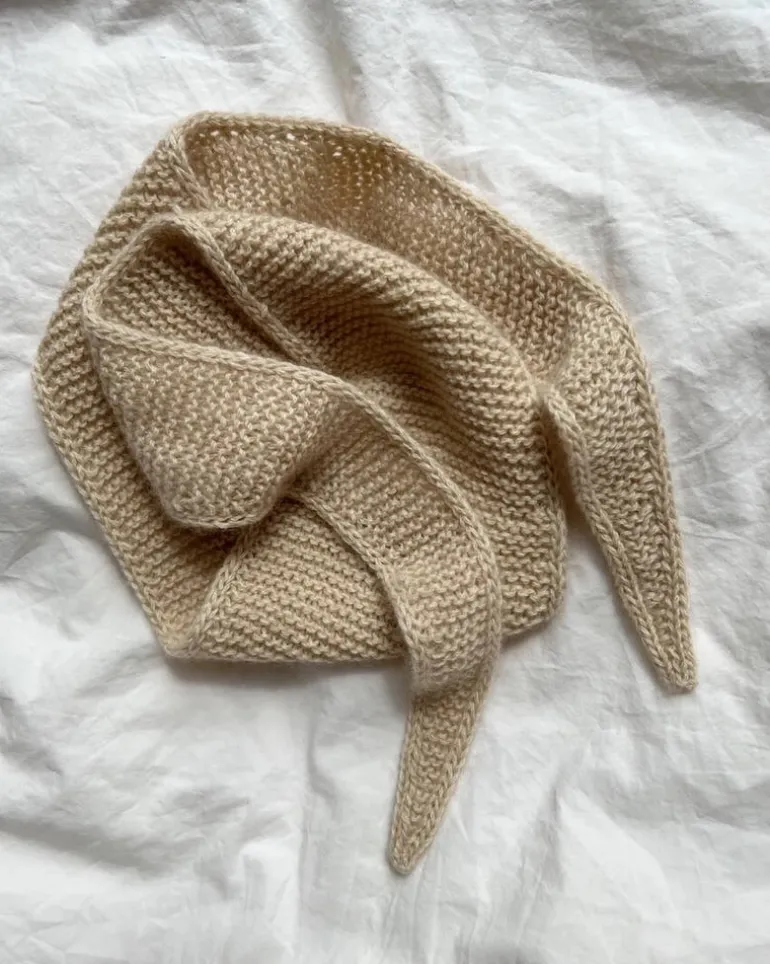 Sophie Scarf by PetiteKnit in English