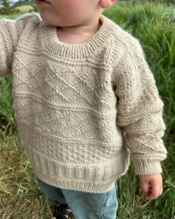 Storm Sweater Junior by PetiteKnit, in English