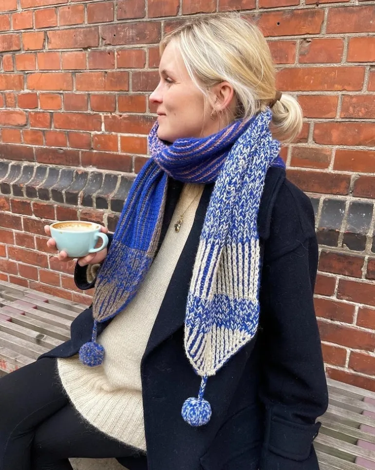 Structure Scarf by PetiteKnit, in English