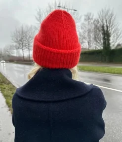 Weekend Hat by PetiteKnit, in English
