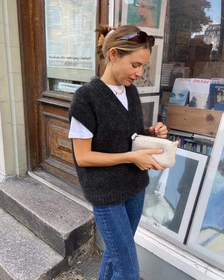 Weekend Slipover V-neck by PetiteKnit, in English