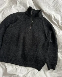 Zipper Sweater Light by PetiteKnit - Man, in English